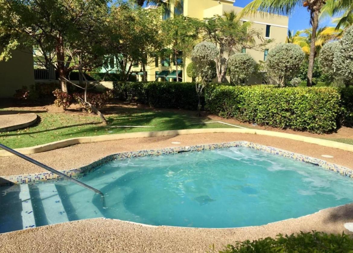 Aquatika Beach Resort & Waterpark Loiza Exterior photo